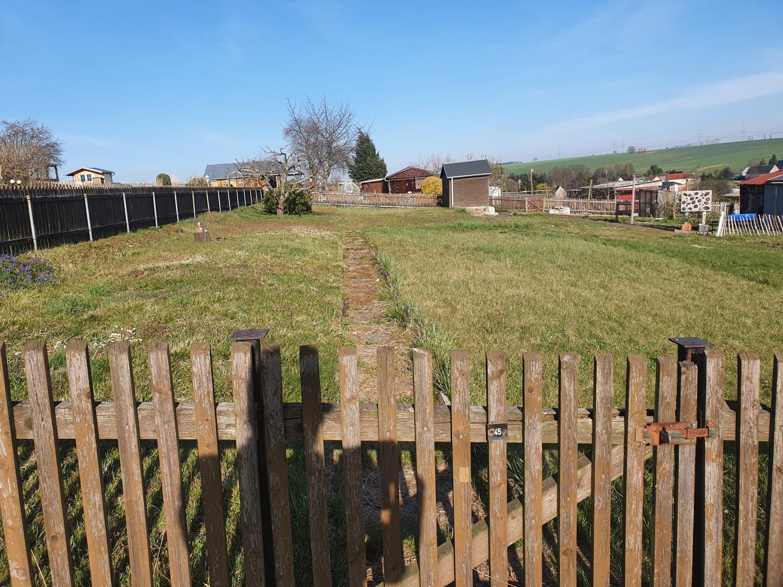 Bei Interesse an einem freien Garten melden Sie sich bitte bei unserem 1. Vorsitzenden Ingo Bonelli unter 0177 - 1703405